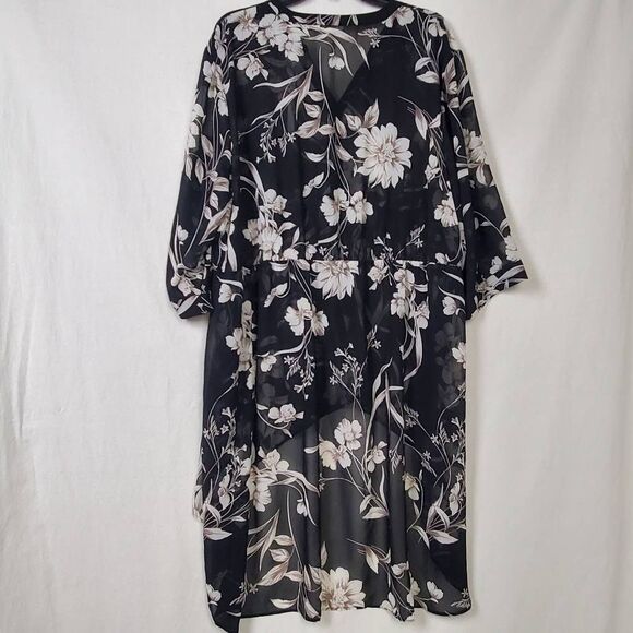 Maurices Black Floral Sheer Kimono 3X - Picture 9 of 10
